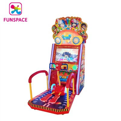 Arked skateboard kanak -kanak yang gembira