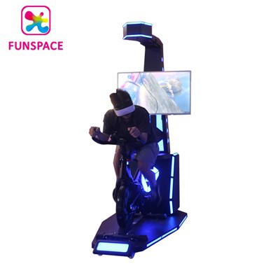 Bolehkah saya menggunakan simulator perlumbaan VR dalam ruang yang kecil?